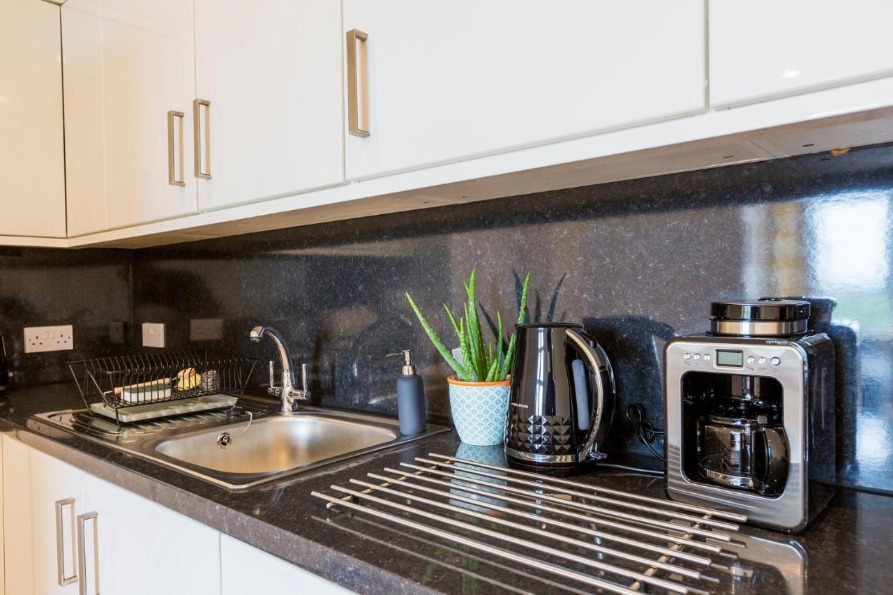 Panorama Apartments By Mesh Accommodation Short & Long Term Lets Ashford For Contractors Or Corporate Stays Εξωτερικό φωτογραφία
