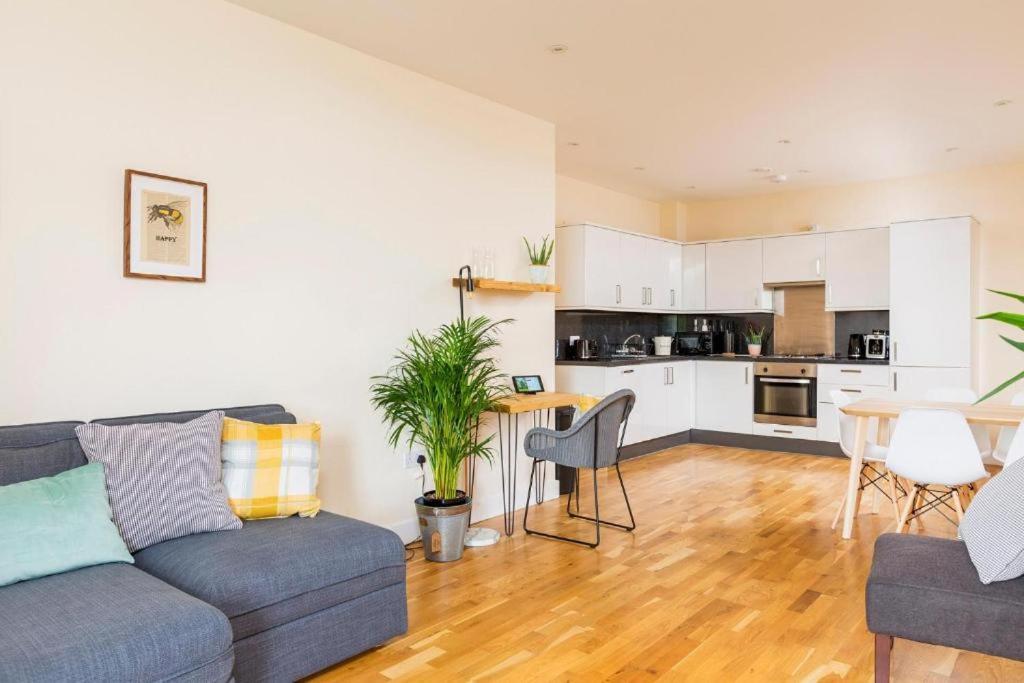 Panorama Apartments By Mesh Accommodation Short & Long Term Lets Ashford For Contractors Or Corporate Stays Εξωτερικό φωτογραφία